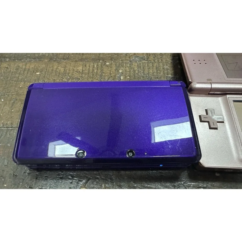 Nintendo 3DS Lot 3 Systems 23 Games Zelda Mario Kart DS 2DS Charger Case